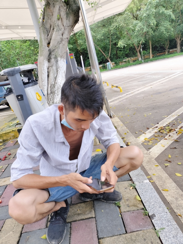 太累了的第一张照片--靖西蓝颜知己交友网